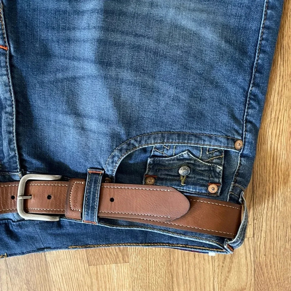 True Relations shorts retail price 160. Great conditions chic very stylish - Picture 4 of 14